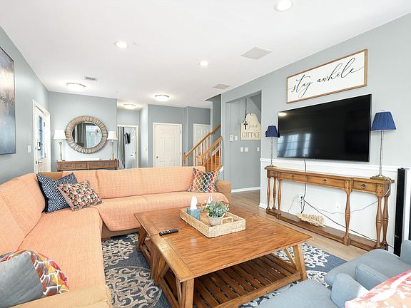 3rd image of 6512 Ocean Ave S #A