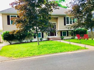 32 Wellington St, Braintree, MA 02184