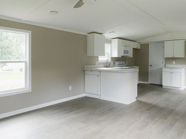 302 Kirby Faith Ln