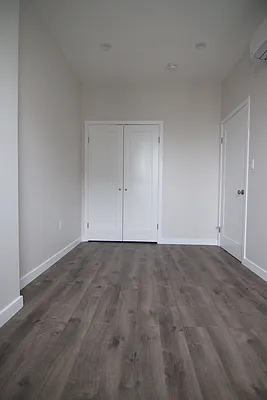 Rented by Nooklyn NYC LLC | media 17