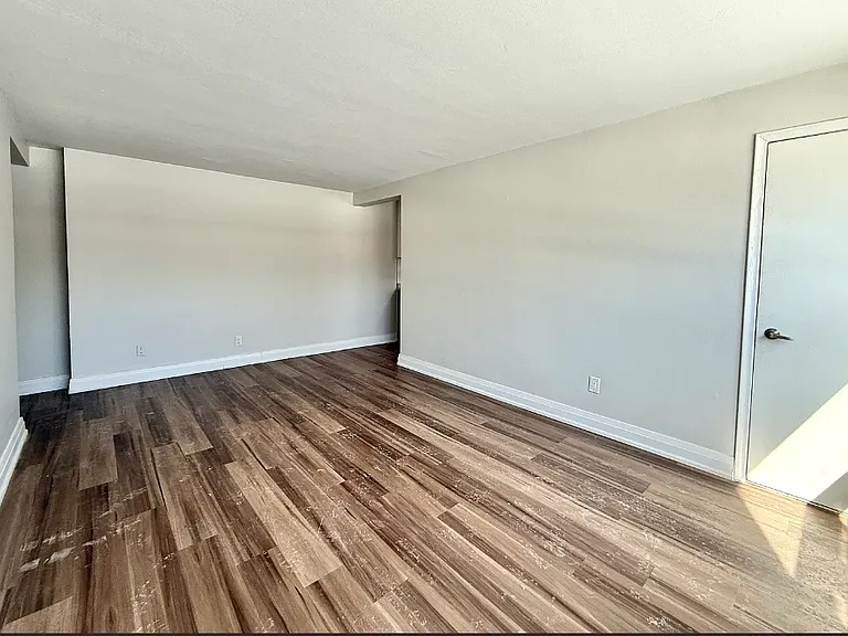 280 Lorne Ave #3 — Photo 4