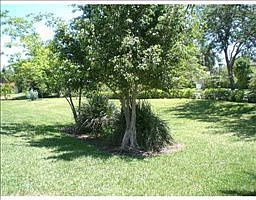 2nd image of 7850 Dixie Beach Cir