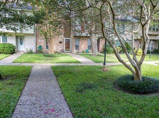 9517 Fondren Rd, Houston, TX 77074