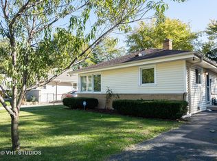 2913 Oakton St, Park Ridge, IL 60068