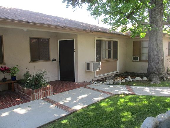 2nd image of 1240 S Marengo Ave #5