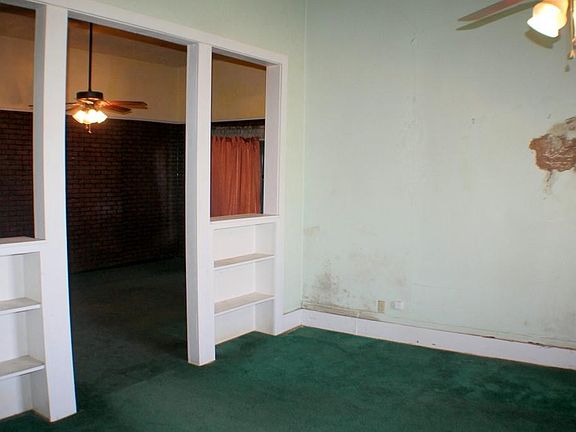 5th image of 2602 Saltus St