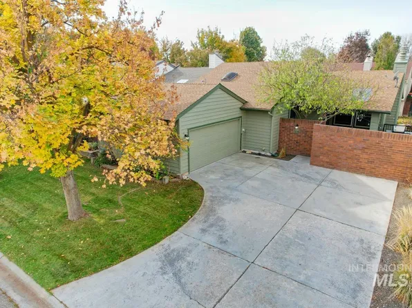 137 S Quail Run Pl, Boise, ID 83709