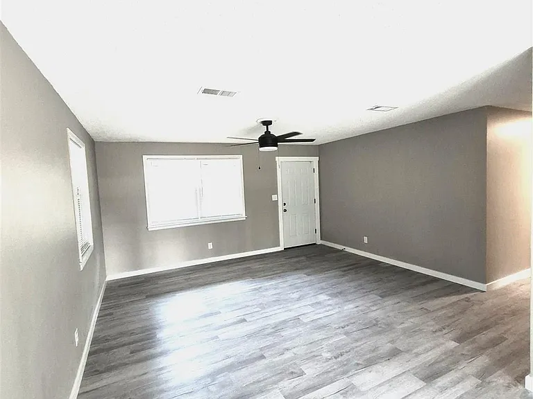 206 Shadowlawn Ave — Photo 2