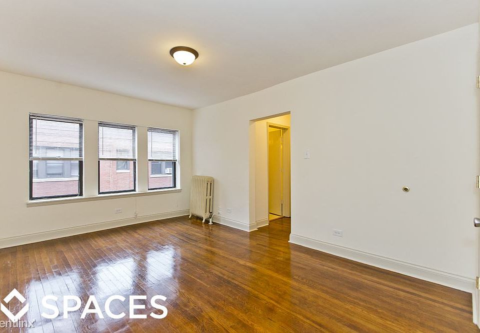 1st image of 5736 N Winthrop Ave #5746-304