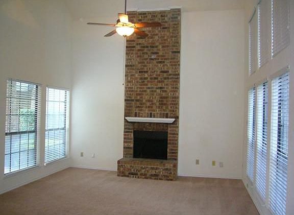 3rd image of 3217 Devonshire Dr