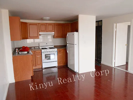 Rented by Kinyu Realty | media 15