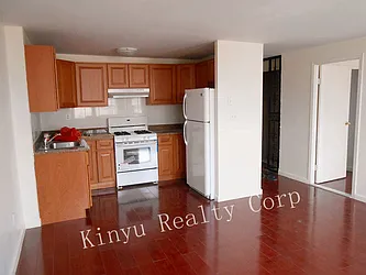 Rented by Kinyu Realty