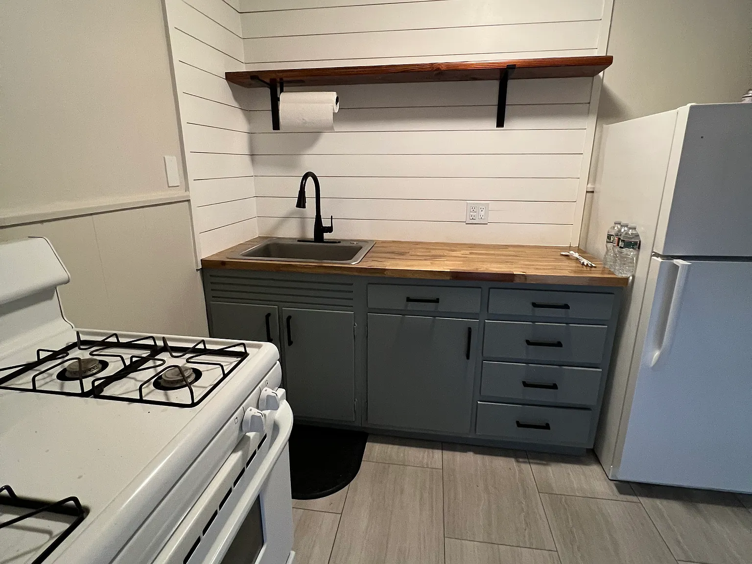 1 bed, $1,800 — Photo 2