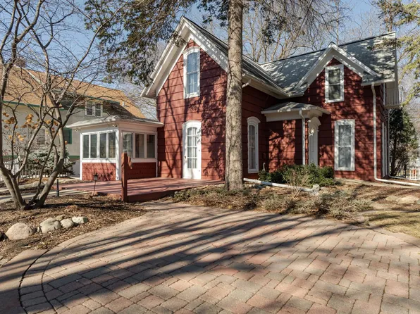 816 1st St NW, Rochester, MN 55901