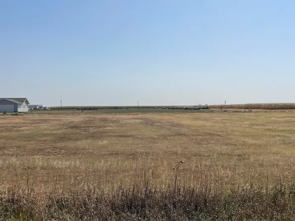 45645 69th Rd, Gibbon, NE 68840