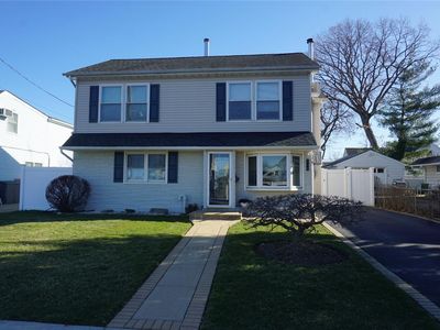 814 Washington Avenue, Westbury, NY, 11590