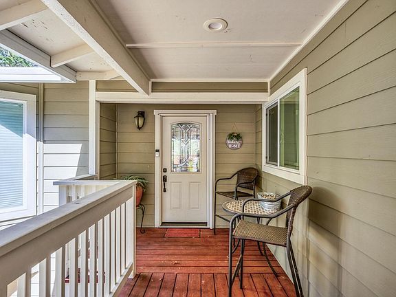 3rd image of 19191 Deer Hill Road