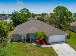 3272 SE Quay St, Port Saint Lucie, FL 34984