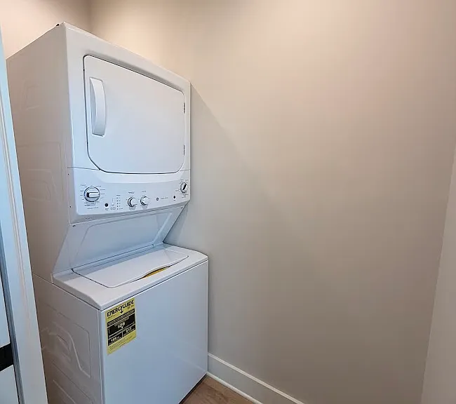 13 Vine St NE #13 — Photo 16