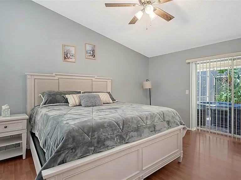 2246 Cork Oak St W — Photo 25