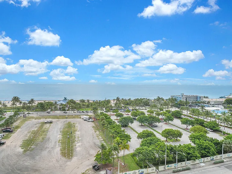 1 N Ocean Blvd #1007 — Photo 42