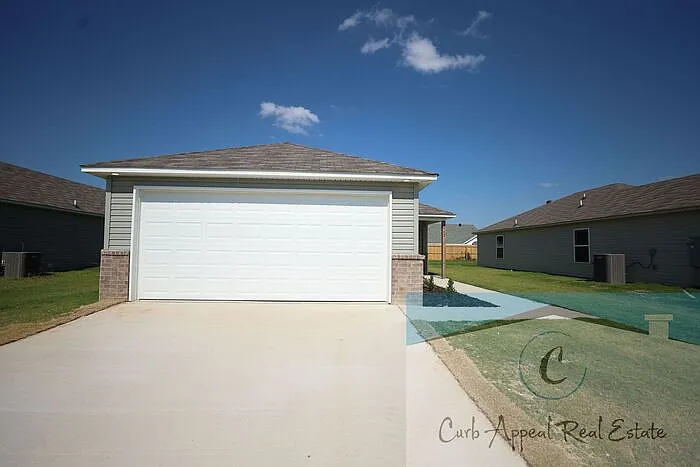 5502 Crockett Dr — Photo 2