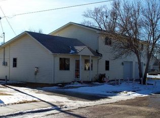 516 W F St, North Platte, NE 69101