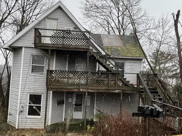 321 Raymond St, Morgantown, WV 26505