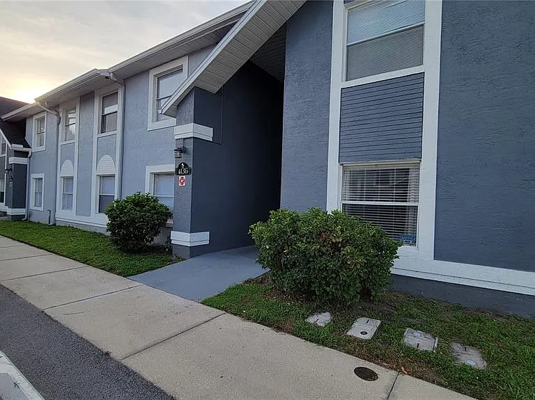 4136 Pershing Pointe Pl #5 — Photo 3