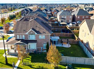 39 Divinity Cir, Brampton, ON L7A3Y3