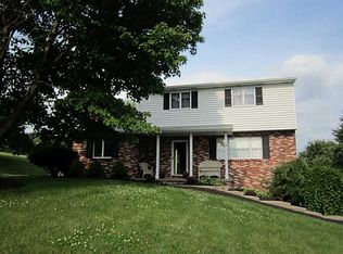 218 Great Belt Rd, Butler, PA 16002