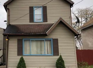 28 Moore St, Struthers, OH 44471