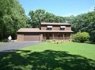 3902 S Cherry Valley Rd, Woodstock, IL 60098