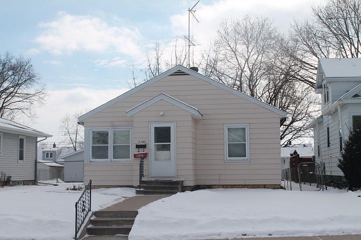 1st image of 2142 Mississippi St