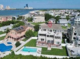 5216 Ocean Dr, Brigantine, NJ 08203