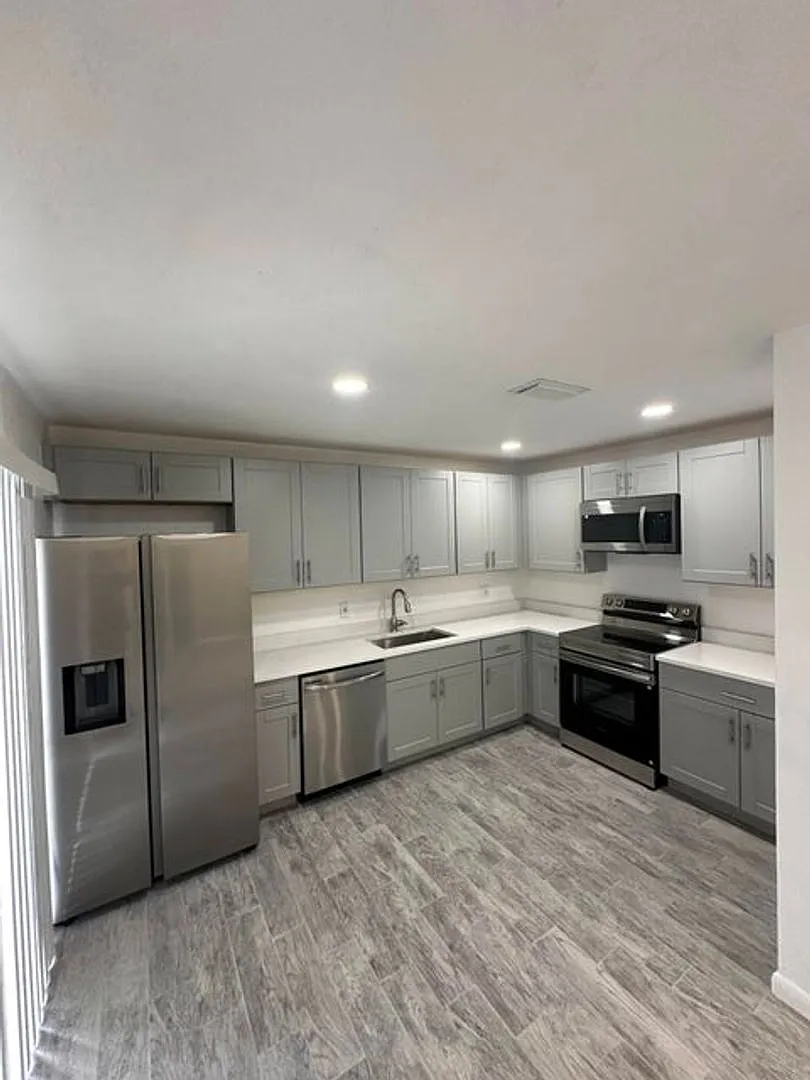 1917 N Congress Avenue, West Palm Beach, FL 33401 — Photo 1