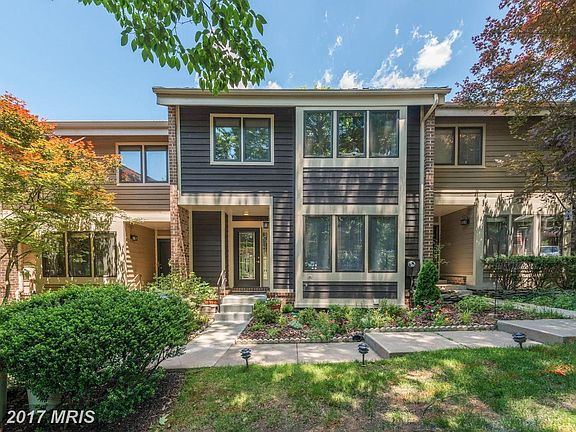 Impeccably Maintained Roof & Exterior