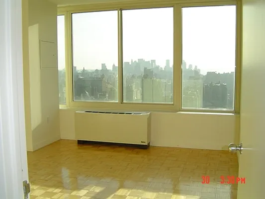 Rented by Stonehenge NYC LLC | media 12