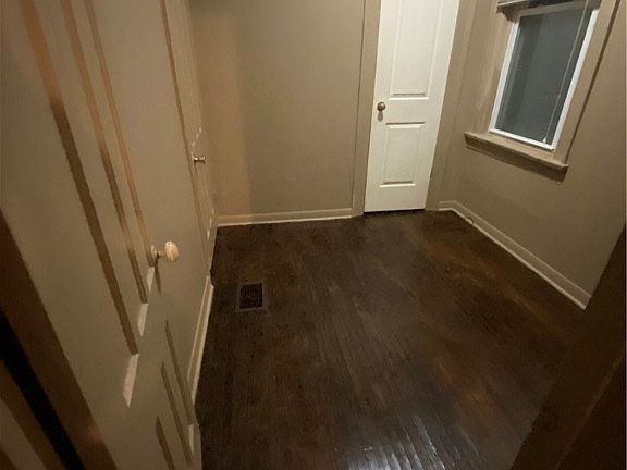 2nd image of 942 Highland St