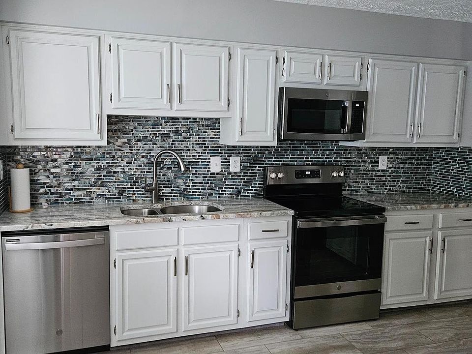 2nd image of 7828 Jacobs Dr