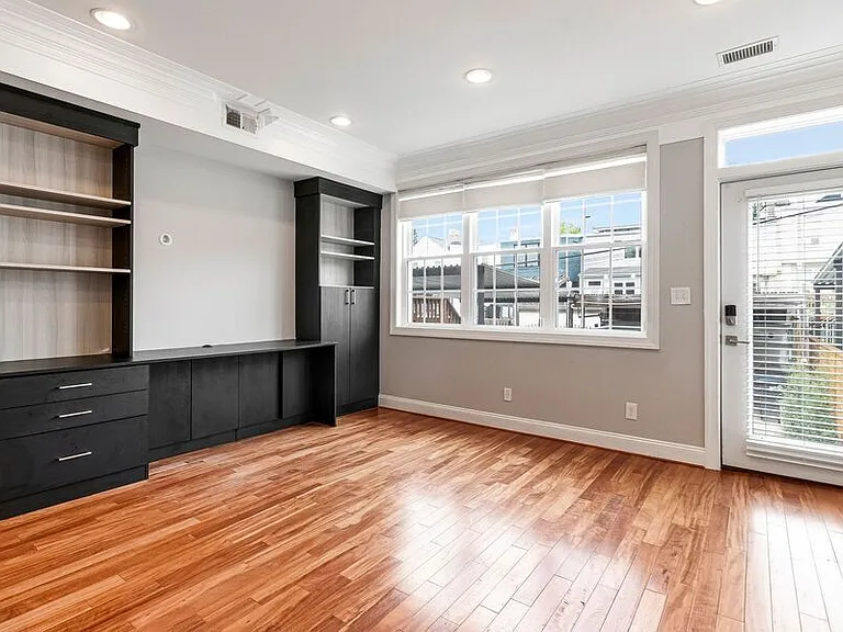 919 Decatur St NW — Photo 15