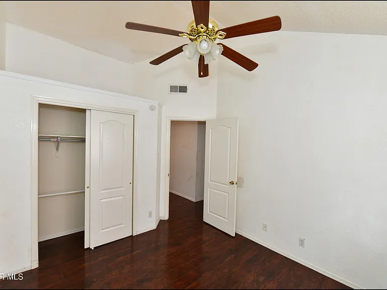 7737 Plaza Azul Rd — Photo 32