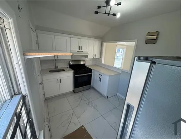 134 Thomas St Floor 2, Newark, NJ 07114