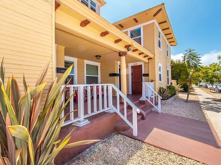 Charming 1-Bed/1-Bath Unit One Block From The Heart Of Barrio Logan! $1000 Deposit! — Photo 17