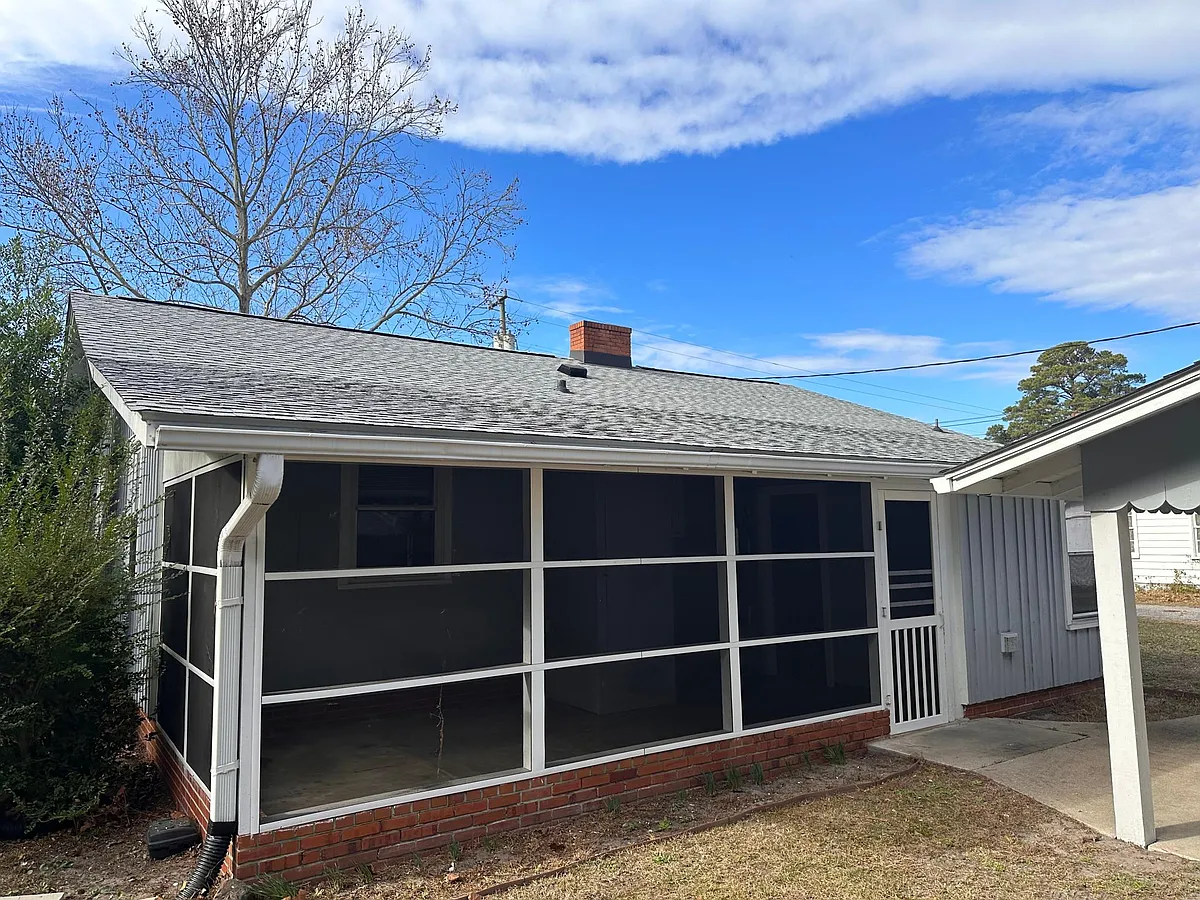 Building Photo - 5517 Myrtle Grove Rd