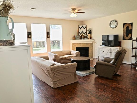 5th image of 2815 Creek Arbor Cir