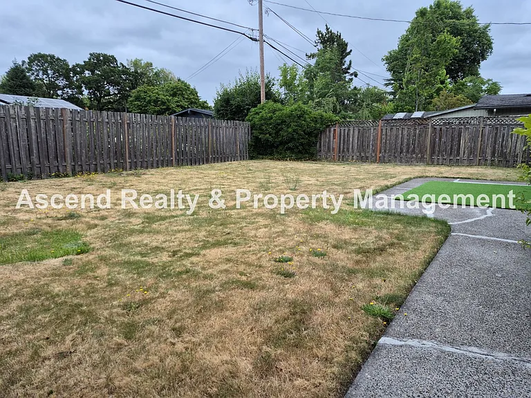 1490 NW 137th Ave — Photo 21