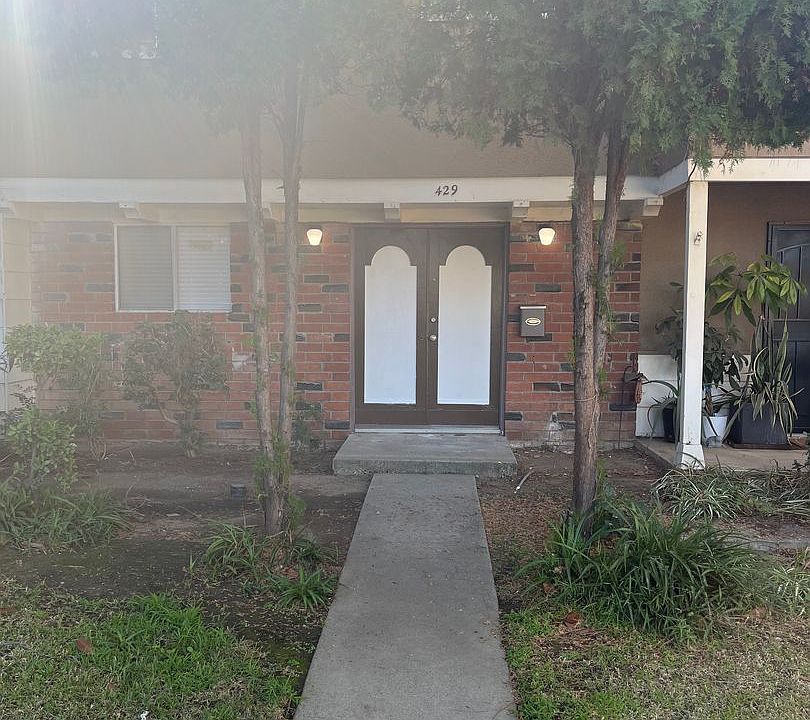 1st image of 429 N Rockvale Ave #429