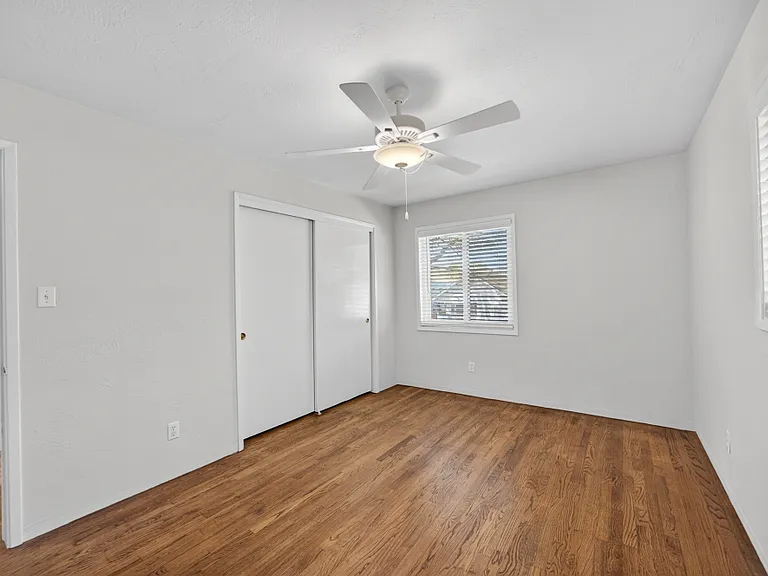 1624 T St #5 — Photo 10