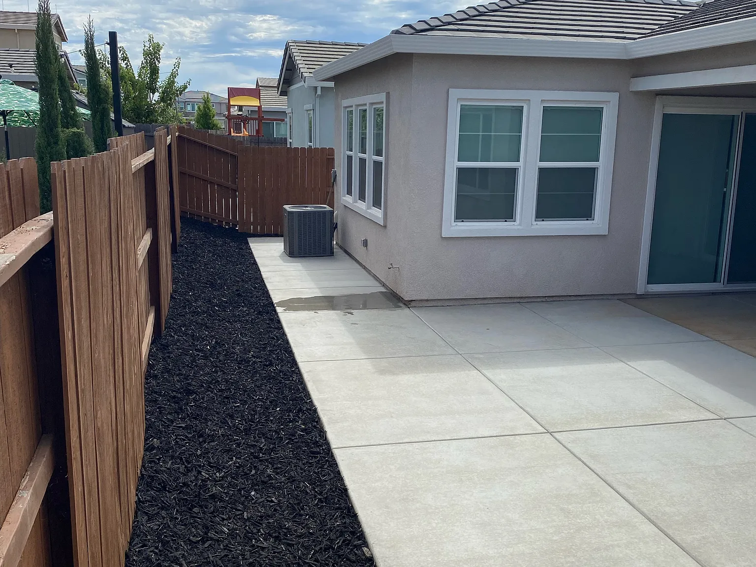 4 bed, 2662 sqft, $3,700 — Photo 1